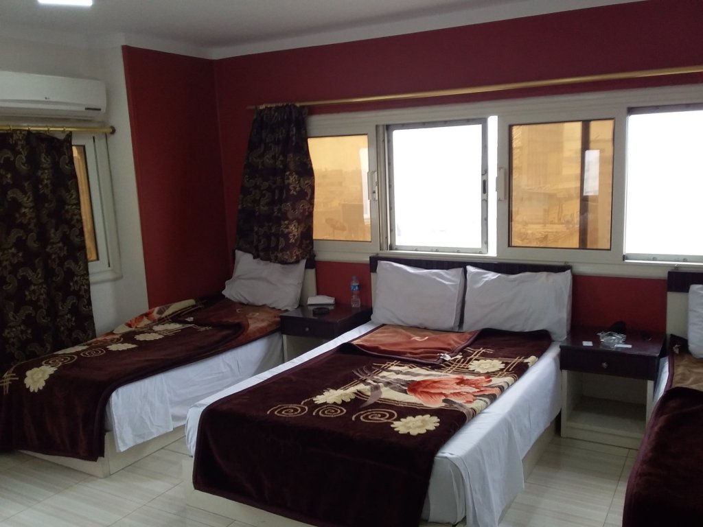 Фото Isis Hostel 2