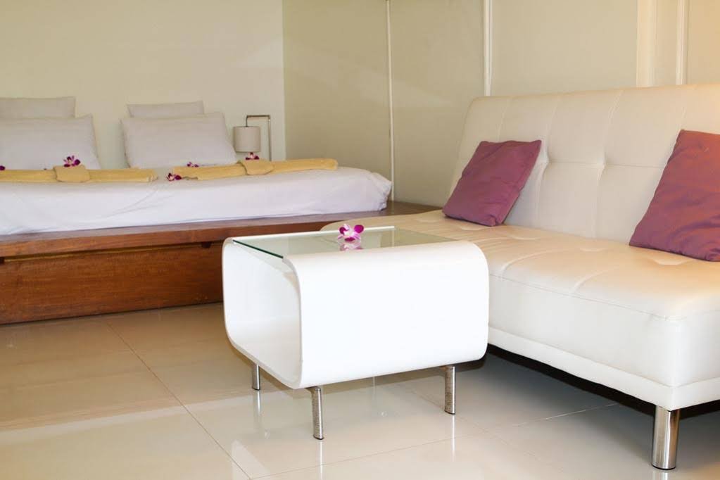 Фото Mama Beach Residence