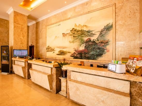 Фото GreenTree Eastern Quzhou Hewu Road Hotel