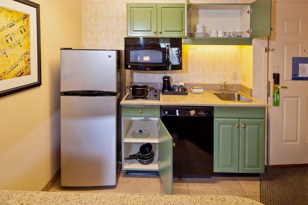 Фото Hampton Inn & Suites Nashville-Green Hills