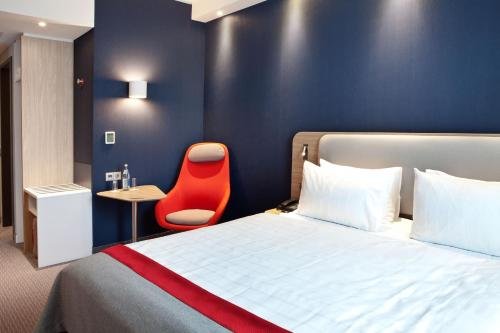 Фото Holiday Inn Express Frankfurt Airport-Raunheim, an Ihg Hotel