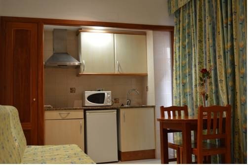 Фото Apartamentos Royal