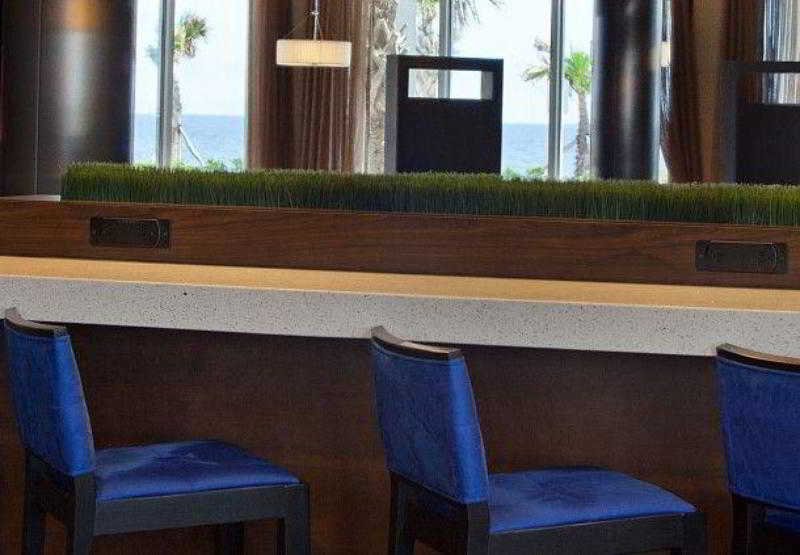 Фото Courtyard by Marriott Galveston Island