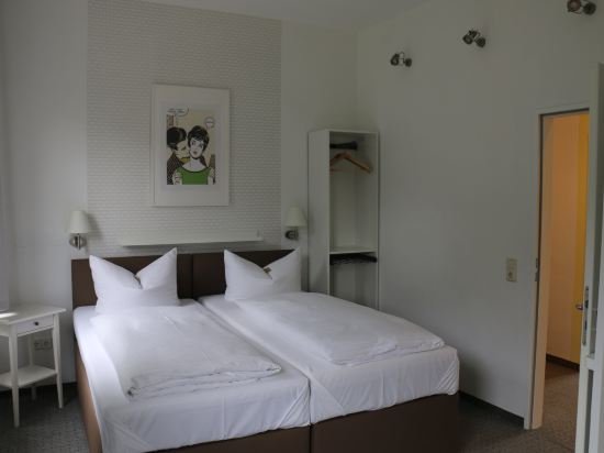 Фото Hotel Löwenguth