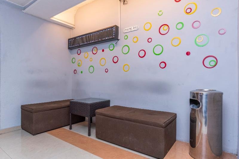 Фото Oyo 601 i Stay Hotel