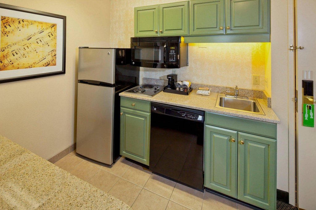 Фото Hampton Inn & Suites Nashville-Green Hills