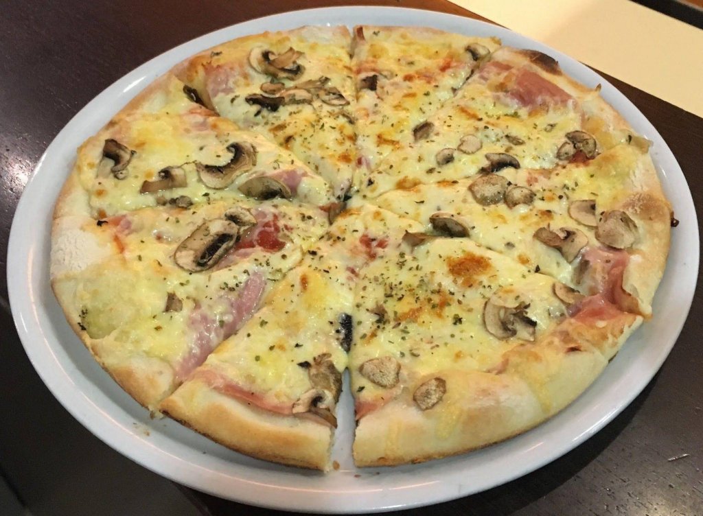 Фото Hotel Galaksija Trebnje