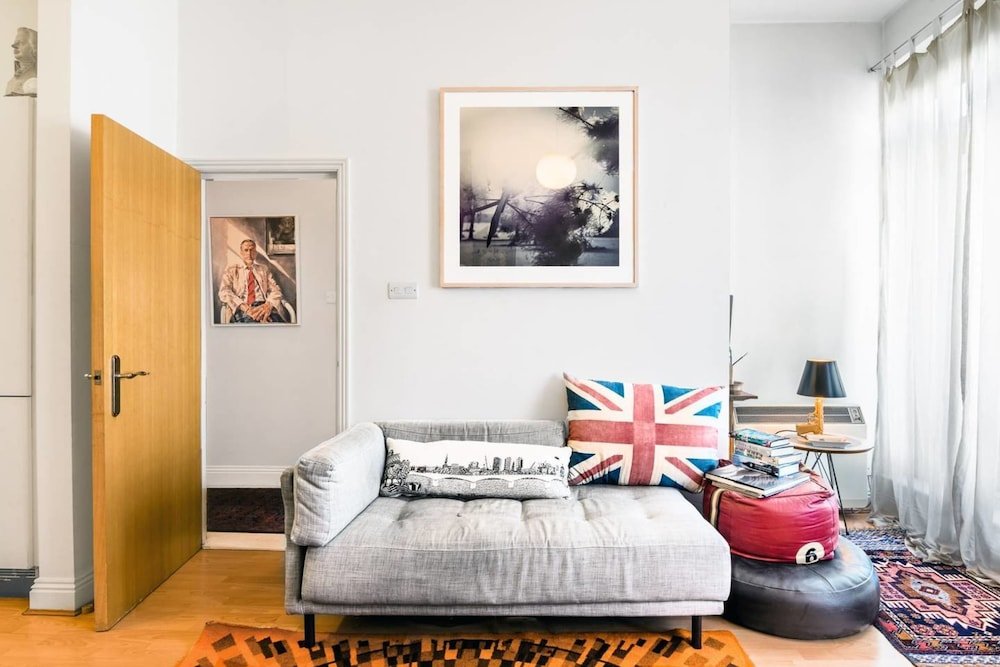 Фото Bright 1br Home Near Arsenal Stadium W/balcony