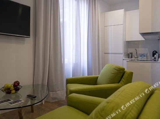 Фото B&b Apartamentos Madrid Centro Fuencarral 46