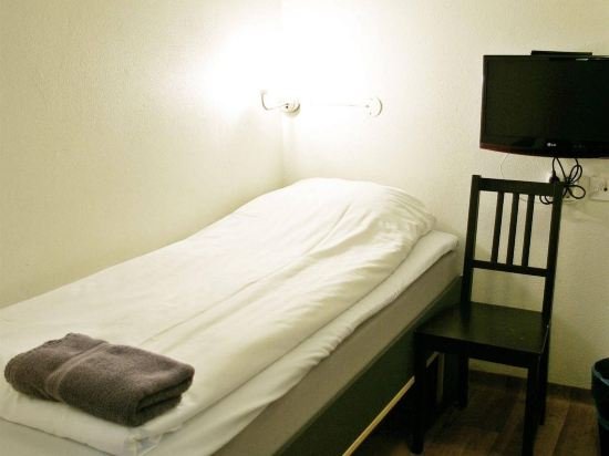 Фото Vandrarhem Uppsala Centralstation - Hostel