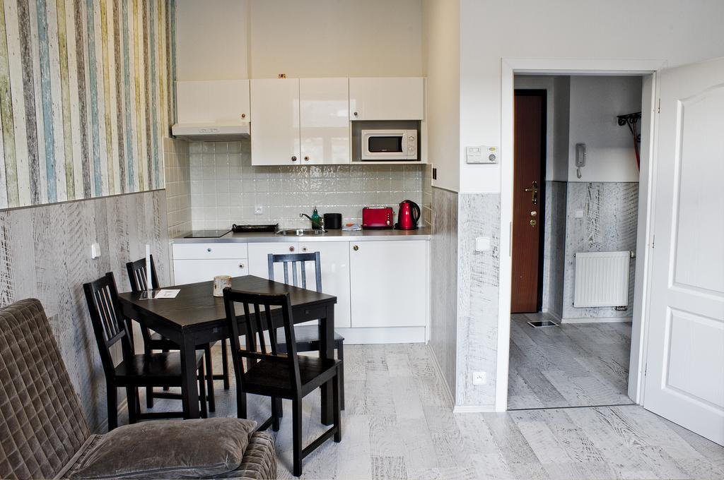 Фото Royal Court Apartments