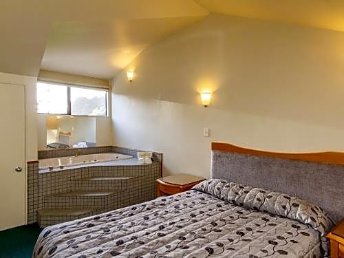 Фото Capital Gateway Motor Lodge