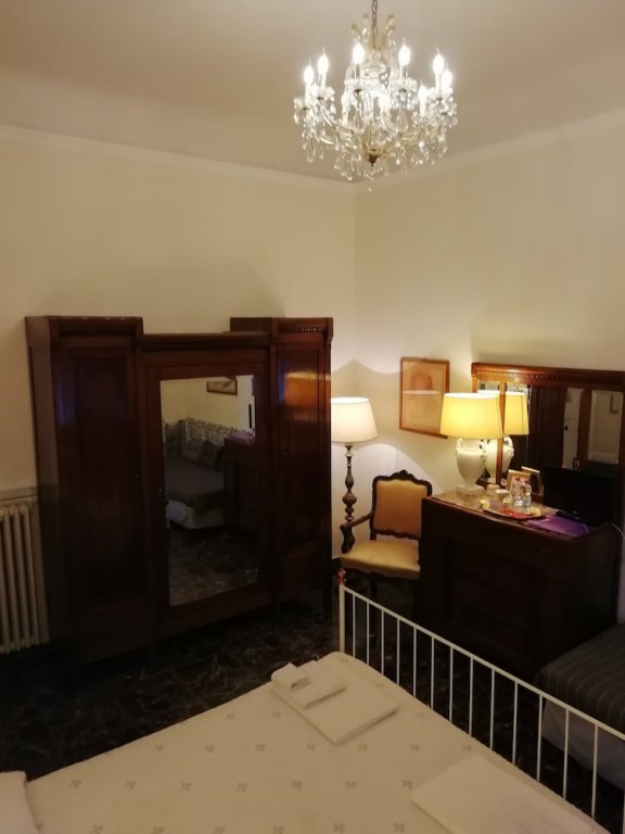 Фото Rooms by Anna Affittacamere