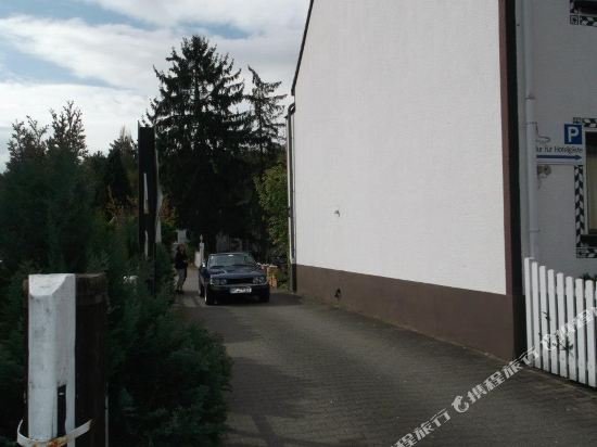 Фото Hotel Kölner Hof Refrath