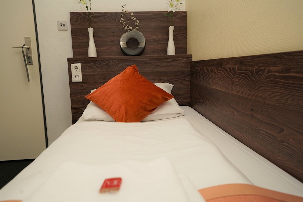 Фото Metro Hotel Frankfurt City by Trip Inn