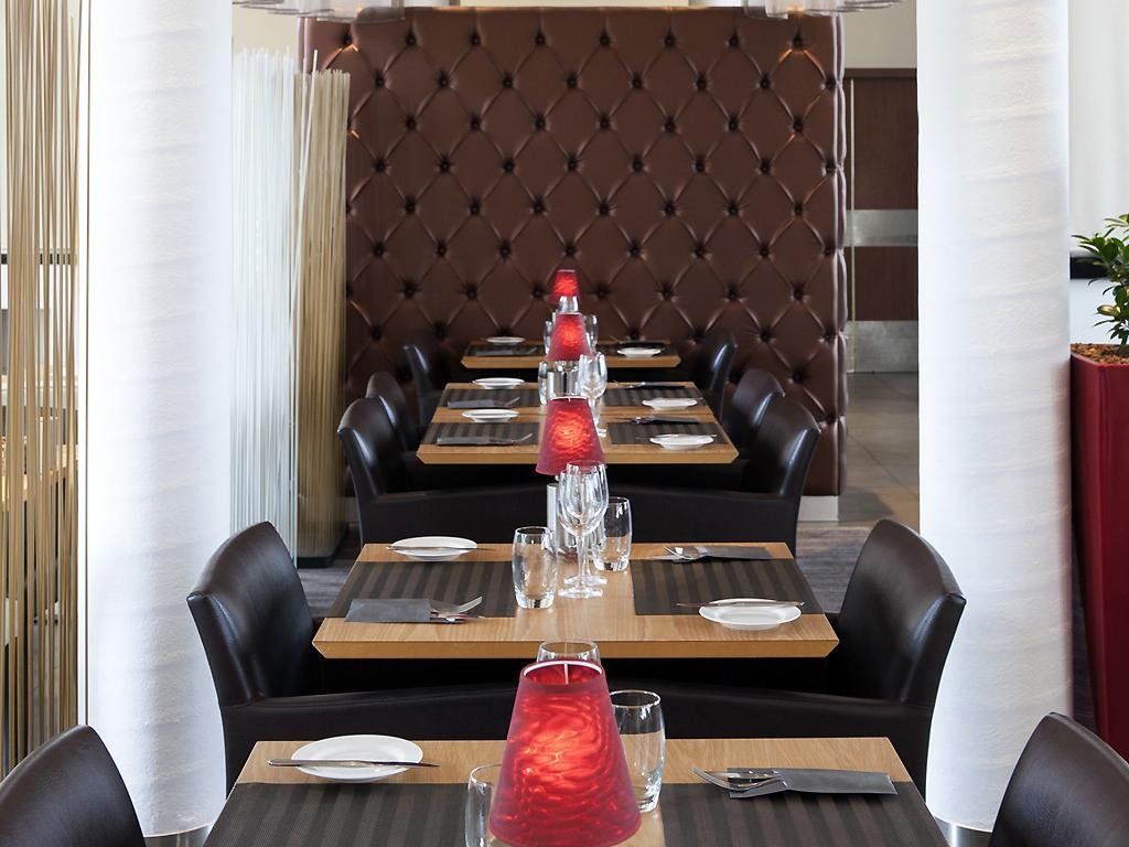 Фото Novotel Brugge Centrum