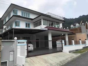 Dear Dino House (Pahang), hotel