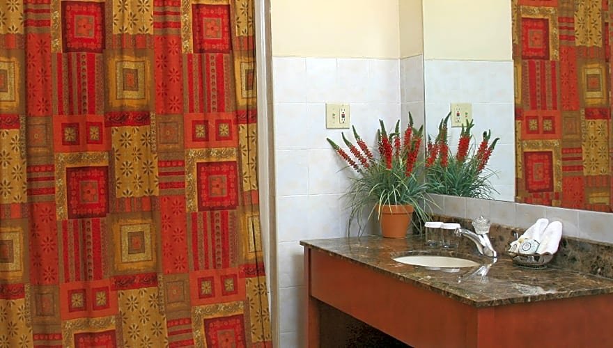 Фото Broadway Plaza Hotel