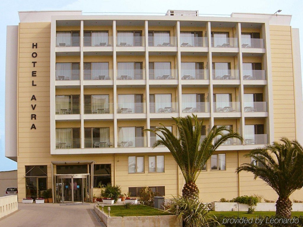 Фото Avra Hotel