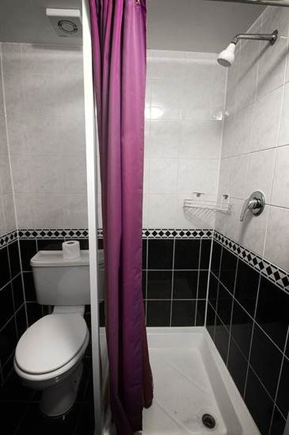 Фото Whiteleaf Hotel