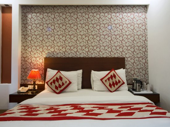 Фото Hotel Lord Krishna Palace