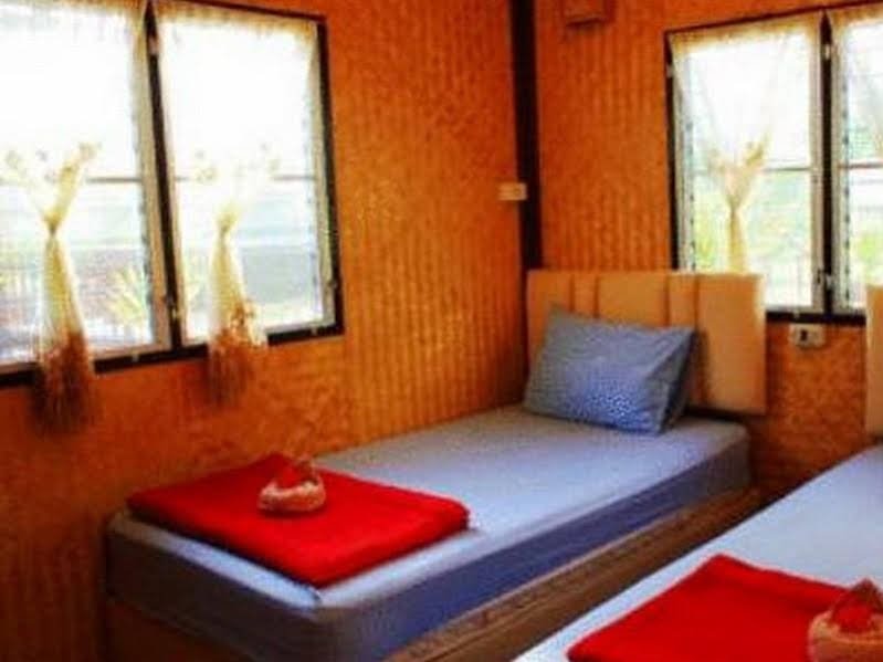 Фото Noble Night Guesthouse Kanchanaburi