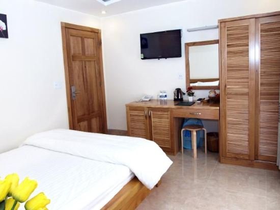 Фото My Phuoc Hotel