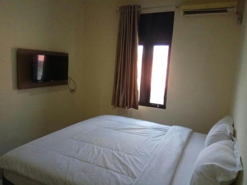 Фото Hotel Surya