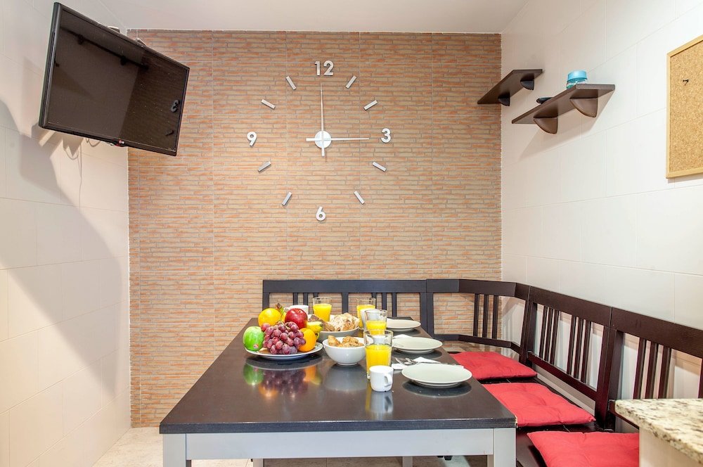 Фото Valencia Flat Rental - Ruzafa 3