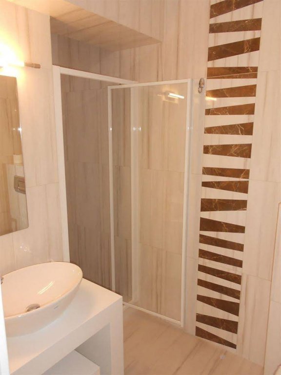 Фото Hotel Leonardo