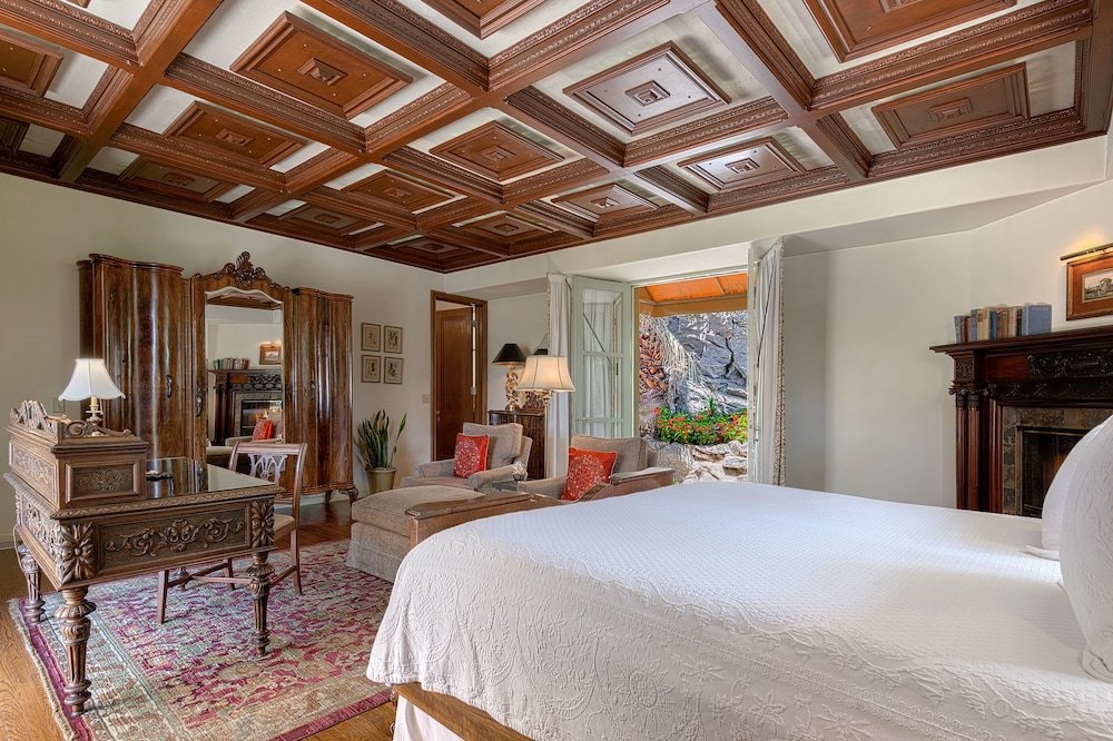 Фото The Willows Historic Palm Springs Inn