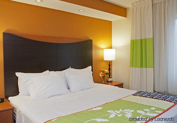 Фото Fairfield Inn & Suites Lansing West