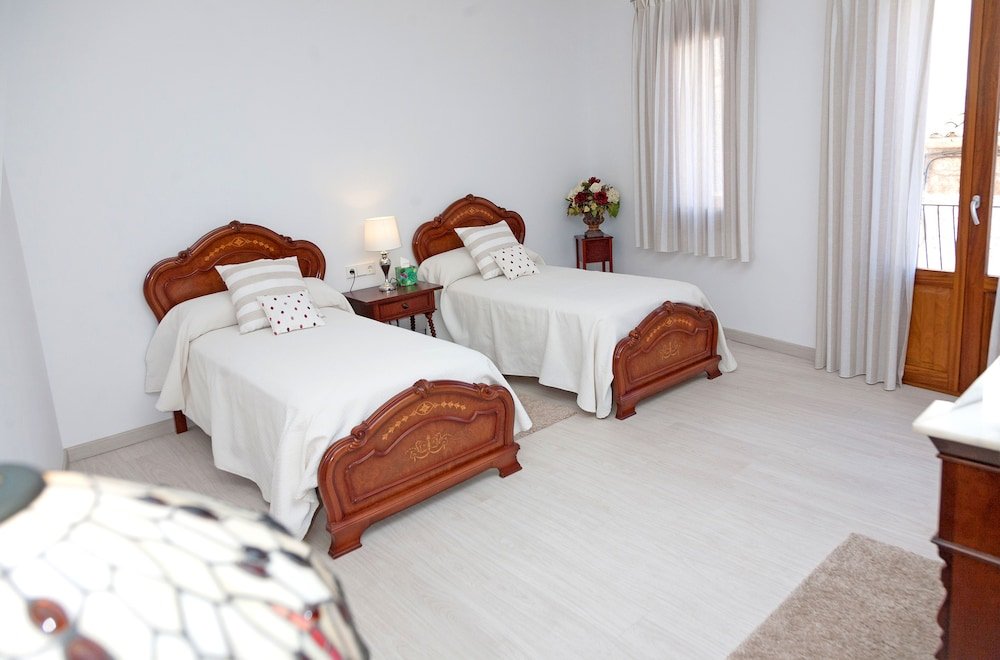 Фото Townhouse Can Peret