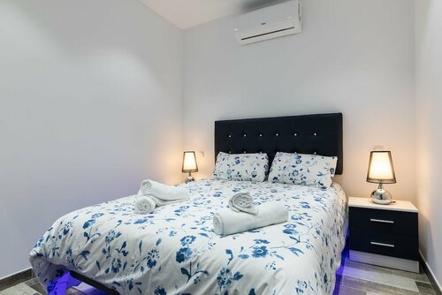 Гостиница Apartamentos Madrid Centro B