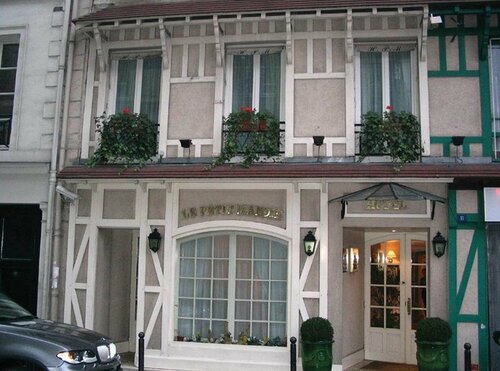Гостиница Hotel du Temps в Париже