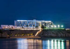 Гостиница Crowne Plaza Muscat by IHG