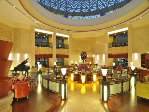 Фото Conifer Garden Hotel