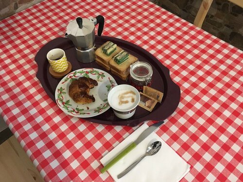 Гостиница Na Tazzulell e Cafe в Неаполе