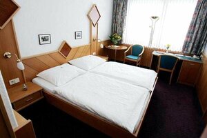 Гостиница Stadtoase Kolping Hotel