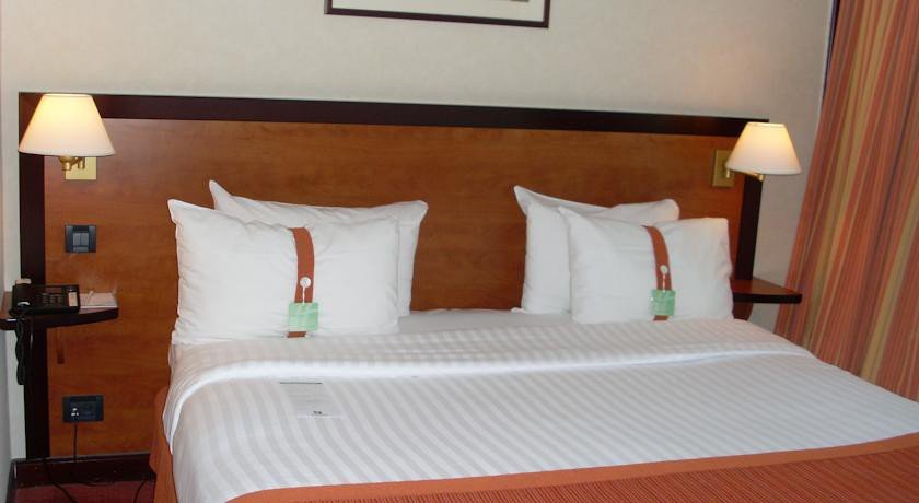 Фото Holiday Inn Paris-Versailles-Bougival