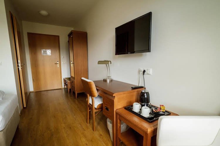 Фото Gistihusið - Lake Hotel Egilsstadir