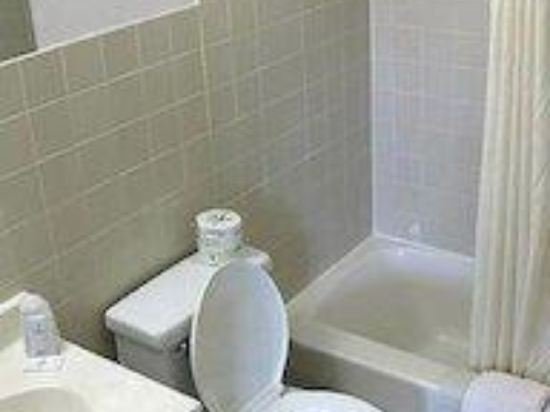 Фото Crystal Sands Motel