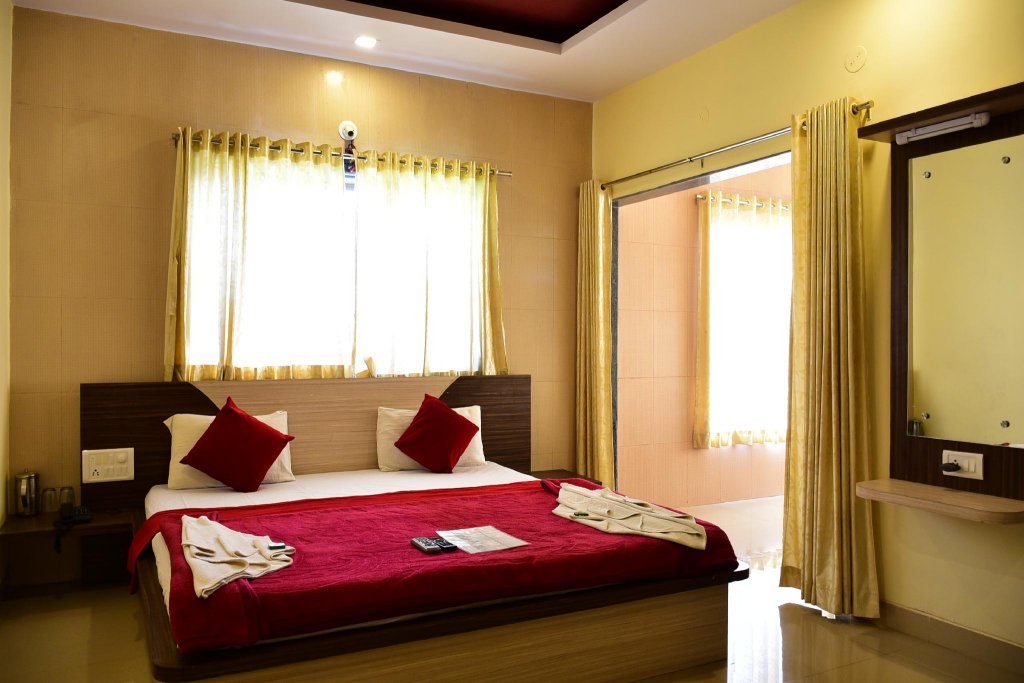 Фото Yashraj Residency