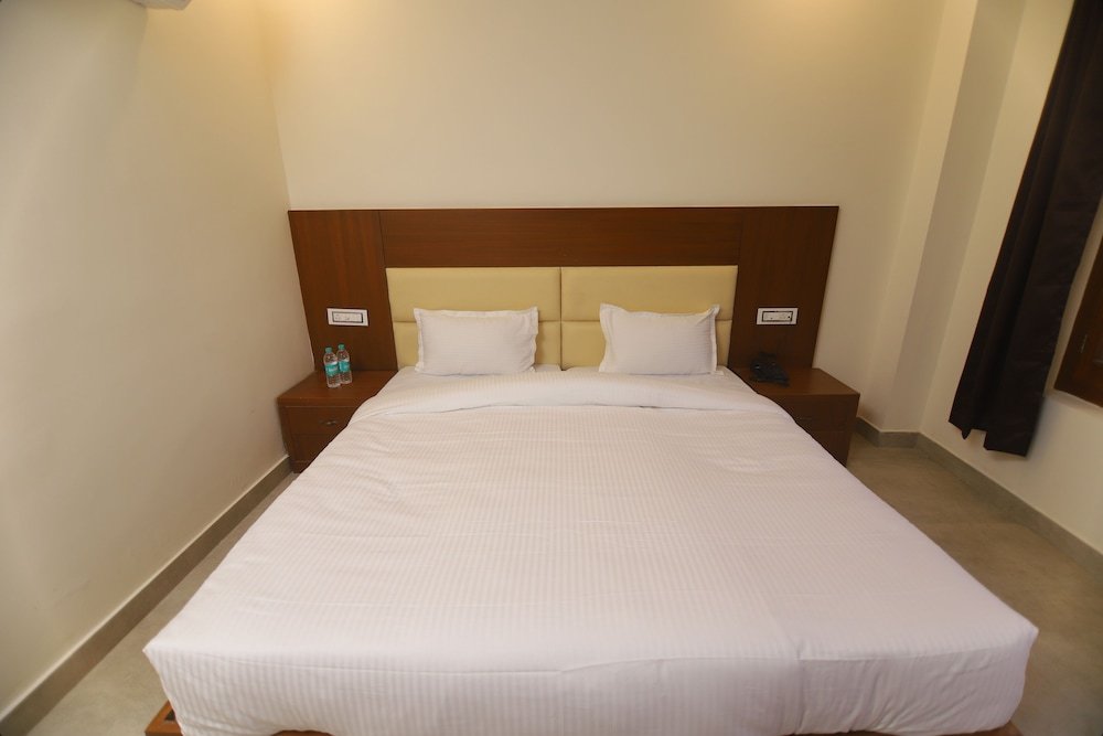 Фото Hotel Shiva Yog Sthal