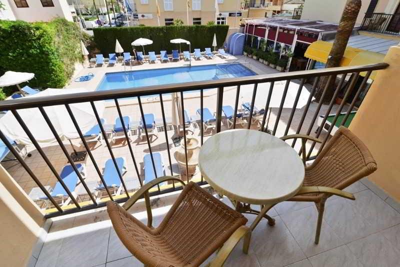 Фото Hotel Amoros