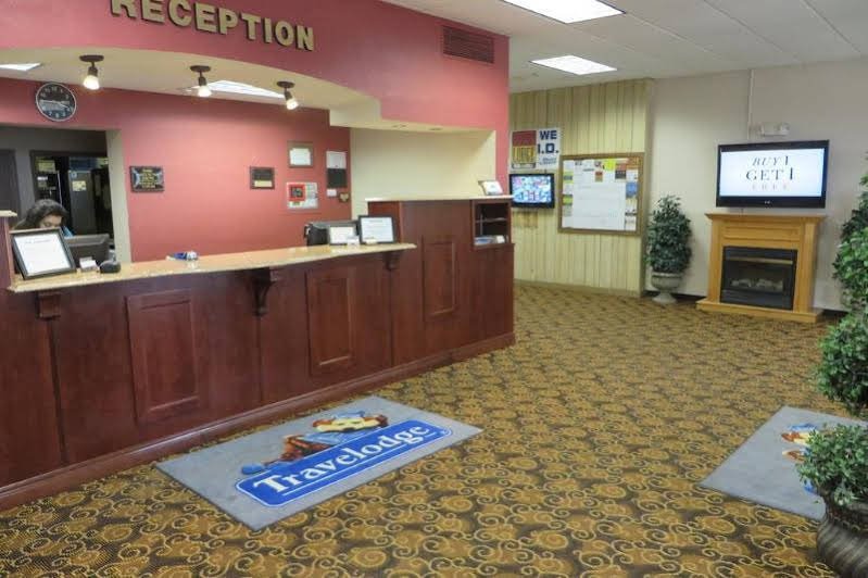 Фото Norwood Inn and Suites Worthington