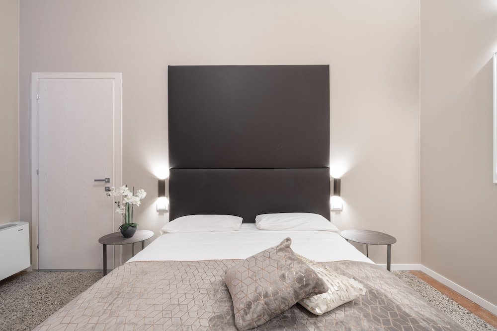 Фото Carmini Palace Canal View