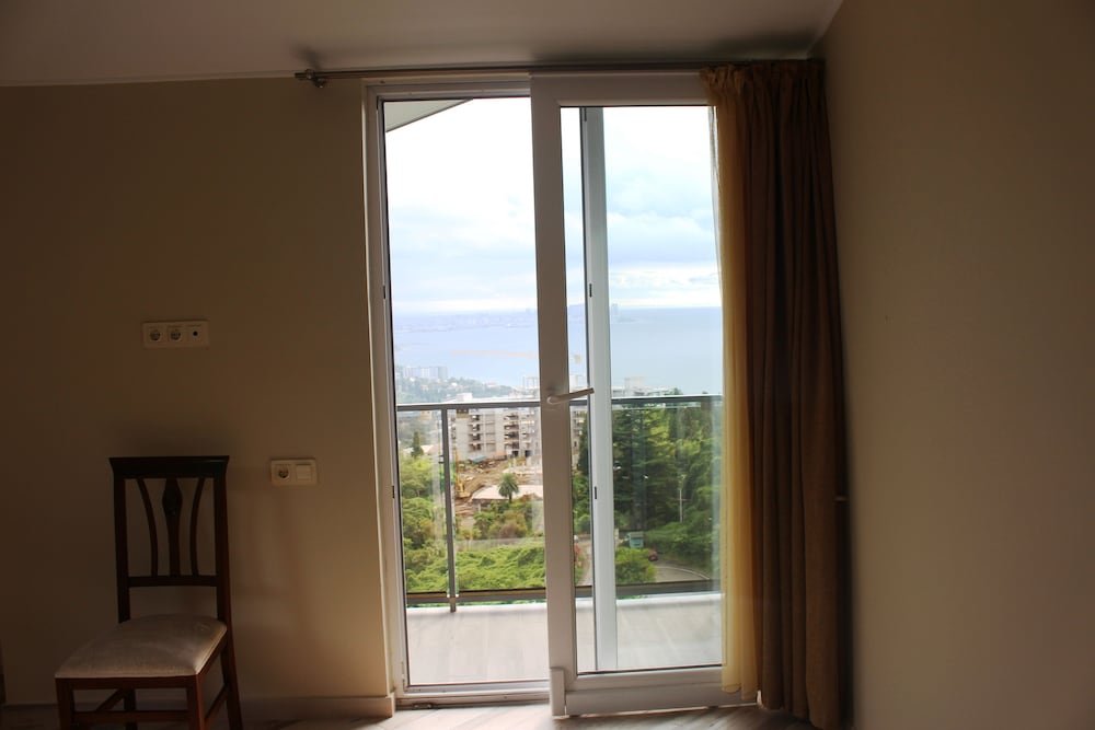 Фото Гостевой дом Holiday House Green Cape Batumi