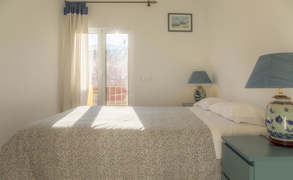 Фото B34 - Central Townhouse in Lagos