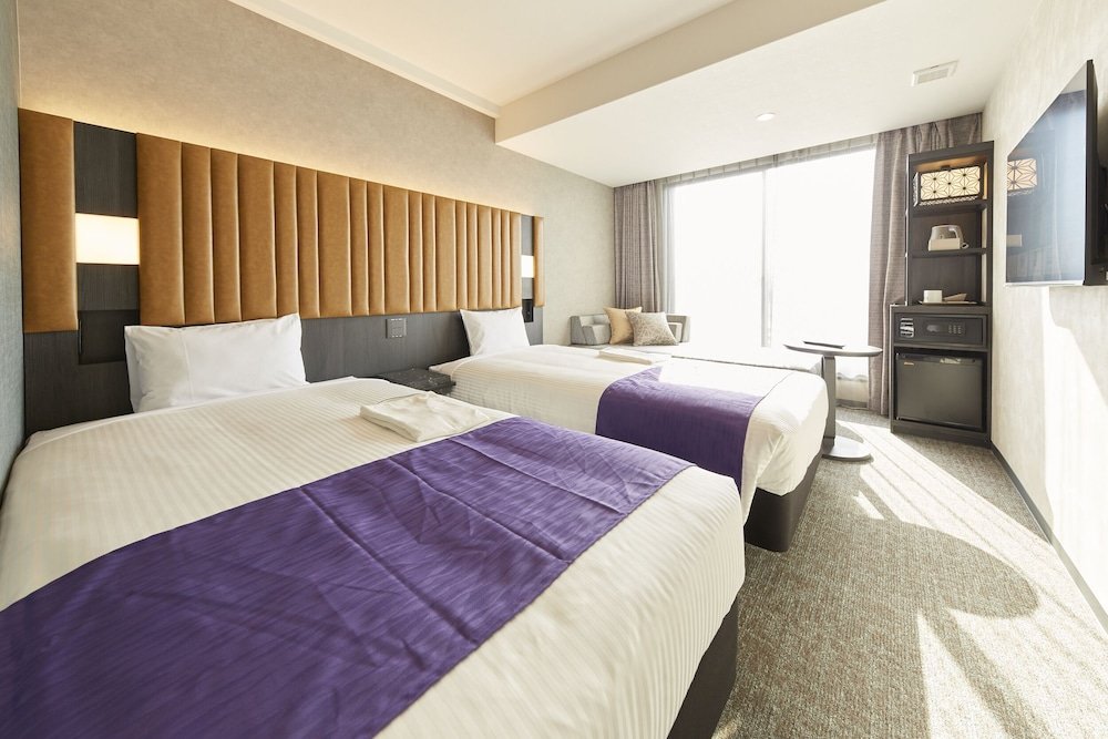 Фото Hotel MONday Kyoto Marutamachi